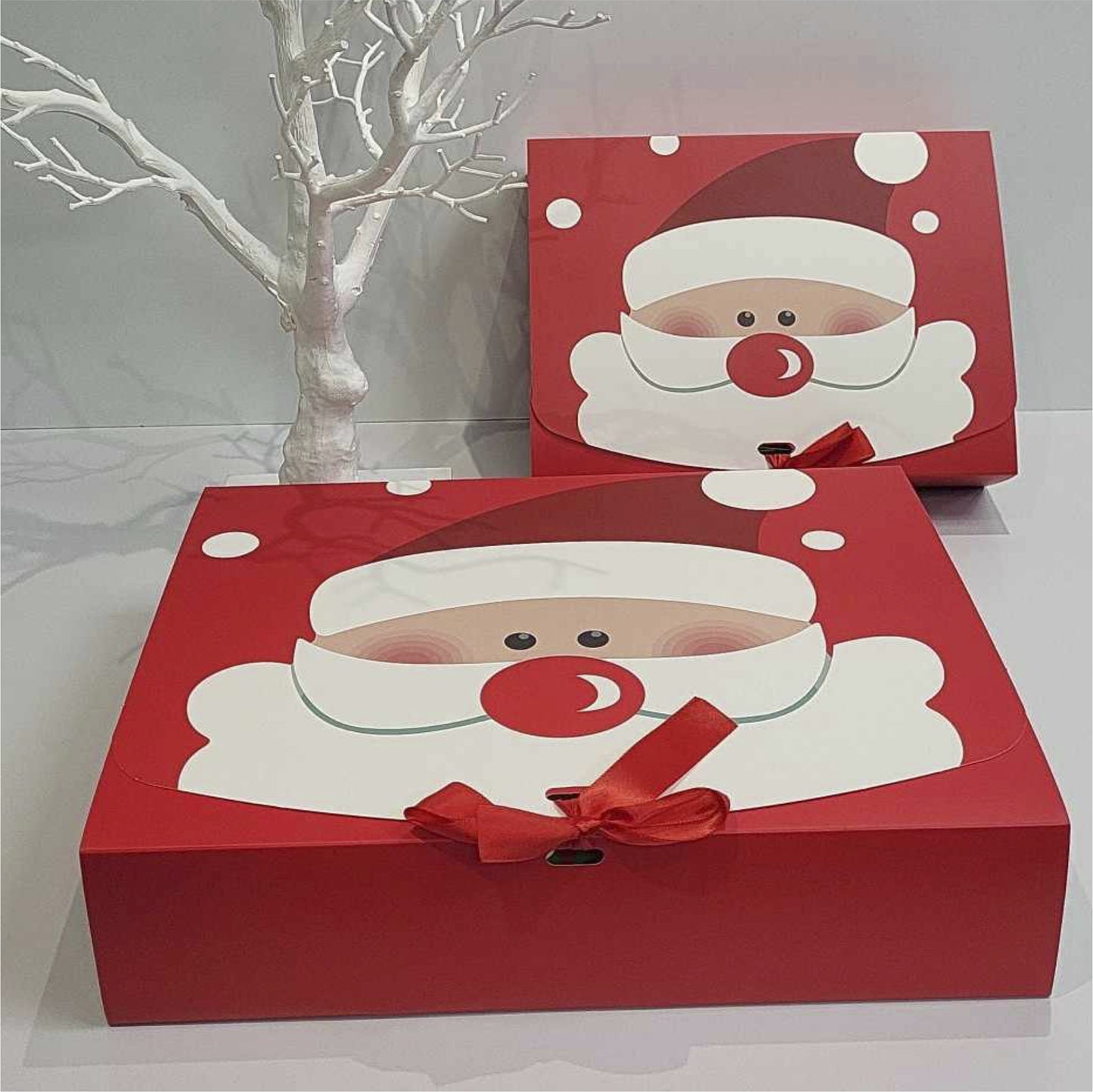 Santa Red Gift Box image 0